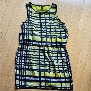 Kenneth Cole Silky Yellow and Black Patterned Dress